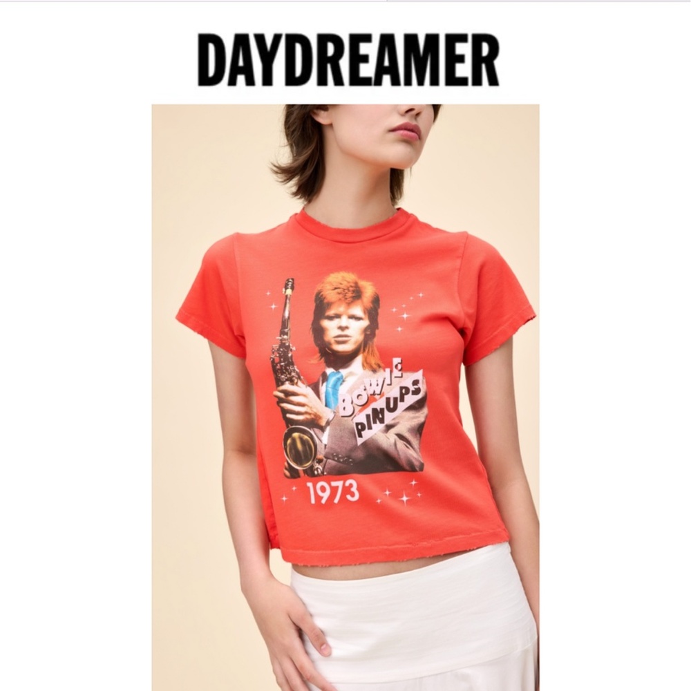 Daydreamer Bowie 1973 Pinups Vintage Tee
